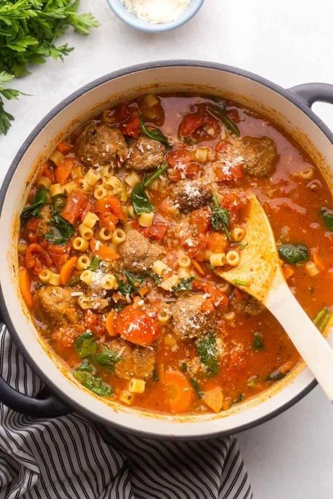 Meatball Macaroni Soup, Meatball Soup Healthy, Frozen Italian Meatballs, Chicken Meatball Soup, Meat Soup, Italian Meatball Soup, Meatball Stew, Comfy Food, Meatball Soup Recipes