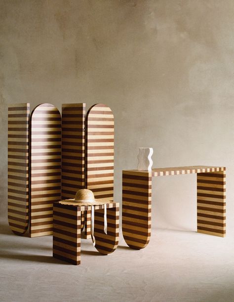 Decorative Wood Pieces, Kaufmann House, Sarah Ellison, Striped Furniture, Striped Wood, Australian Architecture, Decorative Screens, Objet Design, Australian Homes