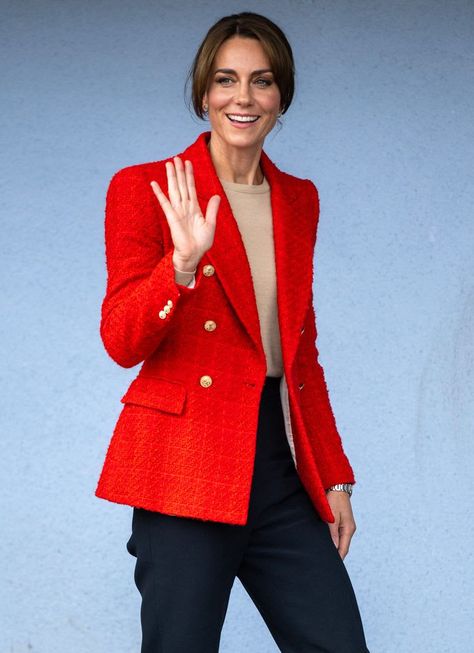 Moda Kate Middleton, Catherine Princess Of Wales, Düşes Kate, Princesse Kate Middleton, Princess Kate Middleton, Catherine Elizabeth Middleton, Middleton Style, Zara Blazer, New Hairstyle