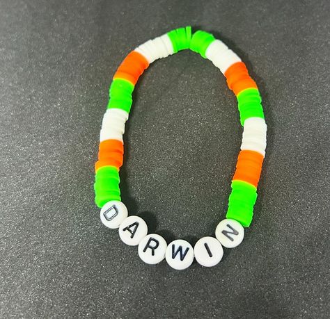 Darwin (The Amazing World of Gumball) Heishi Bracelet #handmadebracelet #heishibracelets #beadedbracelets #bracelets #personalizedbracelets #personalizedbracelet #etsy #etsyshop #etsyseller #etsyfinds #etsysellersofinstagram #etsyjewelry #theamazingworldofgumball #etsyjewelryshop #cartoonbracelet #cartoonbracelets #theamazingworldofgumballcosplay #theamazingworldofgumballdarwin Heishi Bracelet, Amazing World Of Gumball, World Of Gumball, The Amazing World Of Gumball, Personalized Bracelets, Etsy Jewelry, Handmade Bracelets, Etsy Finds, The Amazing