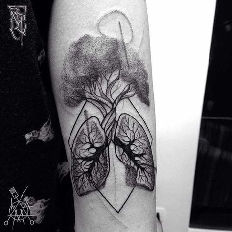 lungs tree tattoo Tattoo Lungs, Lung Tattoo, Yhwh Tattoo, Tattoo Perna, Anatomy Tattoo, Tattoo Son, Shape Tattoo, Trendy Tattoo, Tattoo Designs For Men