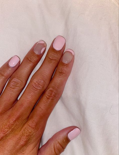 Round Shaped Nails Short, Short Round Dip Nails, Square Round Nail Designs, Square Round Acrylic Nails, Short Square Round Nails, Rounded Square Nails, Square Round Nails, Short Nail Beds, Round Square Nails