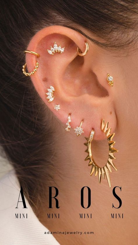 Pretty Ear Piercings, Earrings Aesthetic, Golden Jewelry, Jewelry Photography, Jewelry Outfit, Piercing Tattoo, Aesthetic Grunge, Bridesmaid Jewelry, Ear Jewelry