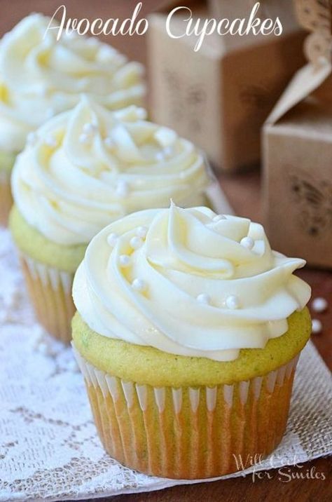 These Avocado Cupcakes are smooth, soft and moist. Amazing!| willcookforsmiles.com Avocado Cupcakes, Food Booth, Will Cook For Smiles, Maple Frosting, Cupcakes Vanilla, Avocado Dessert, Canadian Food, Whoopie Pies, Yummy Cupcakes