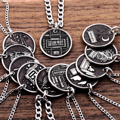 Taylor Swift Discography, Relationship Necklaces, Eras Concert, Silver Quarters, Taylor Swift Album, Us Coins, Coin Necklace, Silver Coins, Eras Tour