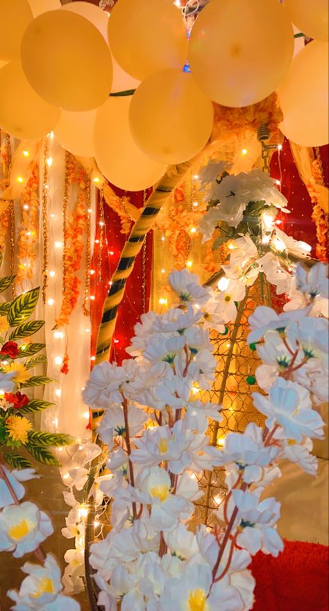 Family Function Snap, Mayon Decor, Colourful Curtains, Haldi Function Decoration, Dholki Decor, Birthday Greetings Quotes, Mehndi Decoration, Snap Pictures, Pakistani Dresses Party