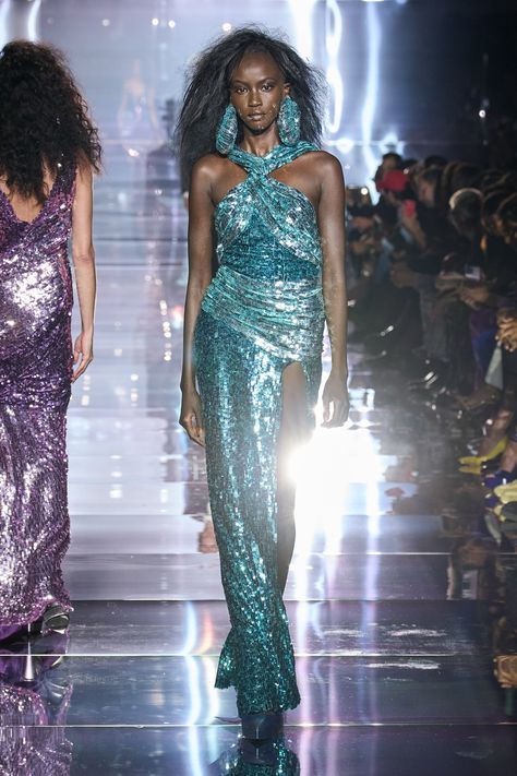 Disco Glam, Fashion Dresses Formal, Spring 2023 Ready To Wear, 2023 Ready To Wear, American Fashion Designers, Spring Summer 2023, Spring 2023, Fashion Show Collection, Summer 2023