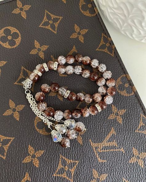 Our beautiful handmade personalised Tasbeeh prayer beads 🤎 qurbatanilallah.etsy.com #tasbeeh #tasbih #prayerbeads #prayer #salah #islam #muslim #mashaallah #personalised #personalisedgifts Salah Islam, Prayer Beads, Nottingham, United Kingdom, Beads