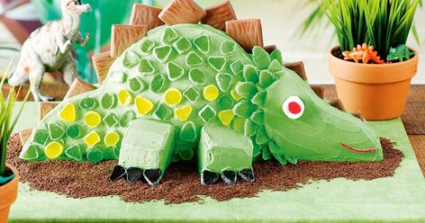 Party like it's 200 million BC with this dinosaur-themed do. It's guaranteed to go down in pre-history. Stegosaurus Cake, Kids Party Menu, Dino Cake, Happy Birthday Cake Pictures, Dinosaur Birthday Cakes, Birthday Cake Pictures, Cake Templates, Monster Cake, Dinosaur Cake