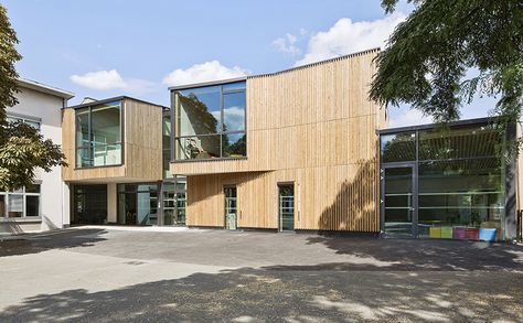 pierre et marie curie school complex by nomade architectes in ablon-sur-seine, france Leisure Centre Architecture, Leisure Centre, Leisure Center, College Library, School Yard, Marie Curie, University Campus, Learning Environments, Architects