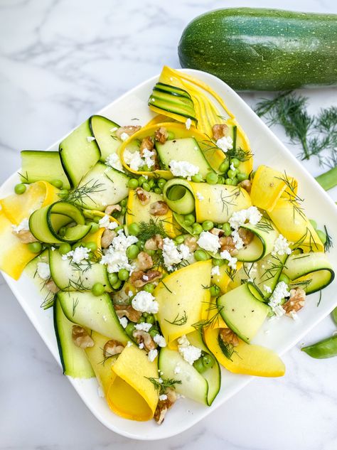 Zucchini Salat, Zucchini Ribbon Salad, Summer Squash Salad, Ribbon Salad, Tomato Pasta Salad, Yellow Zucchini, Green Zucchini, Zucchini Ribbons, Creamy Cucumber Salad