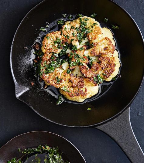 Cauliflower Steaks Recipes, Cauliflower Steak, Iron Skillet Recipes, Cauliflower Steaks, Cast Iron Skillet Recipes, Cast Iron Recipes, Chimichurri Sauce, Paleo Vegan, Skillet Meals