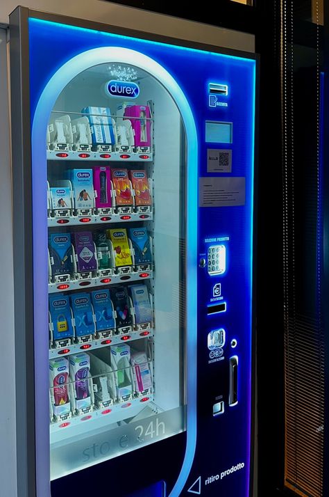 Aesthetic Vending Machine, Durex Aesthetic, Vending Machine Aesthetic, Fantasy Country, Vending Machine Design, Dream Chasers, Marcus Garvey, Dream Chaser, Vending Machines