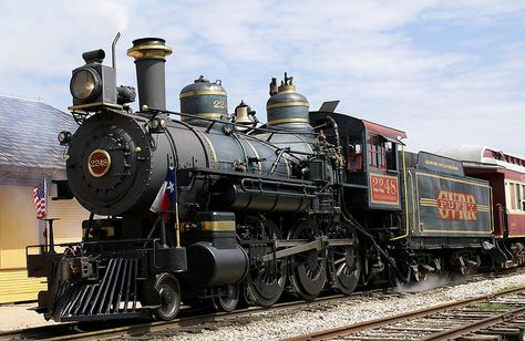 Vintage Locomotives | Recent Photos The Commons Getty Collection Galleries World Map App ... Steam Trains Photography, Steam Trains Uk, Huayna Picchu, Garden Trains, Old Steam Train, Vintage Railroad, Train Posters, Steam Engine Trains, Southern Pacific