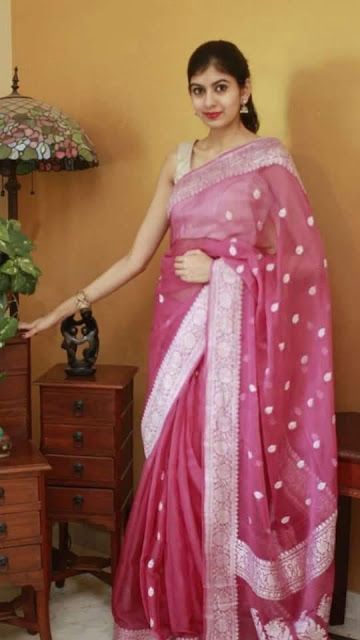 Banaras Chiffon Sarees, Banaras Georgette Saree, Long Kurta Designs, Traditional Wardrobe, Indian Blouses, Draping Styles, Pure Chiffon Sarees, Banaras Sarees, Pure Georgette Sarees