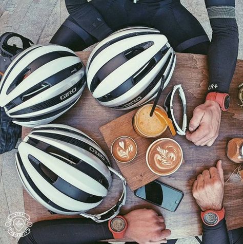 Coffee Cycling, Cycling Aesthetic, Sport Photoshoot Ideas, Biking Aesthetic, Cycle Photo, Sports Campaign, Cycling Photography, Cycling Posters, Biking Outfit