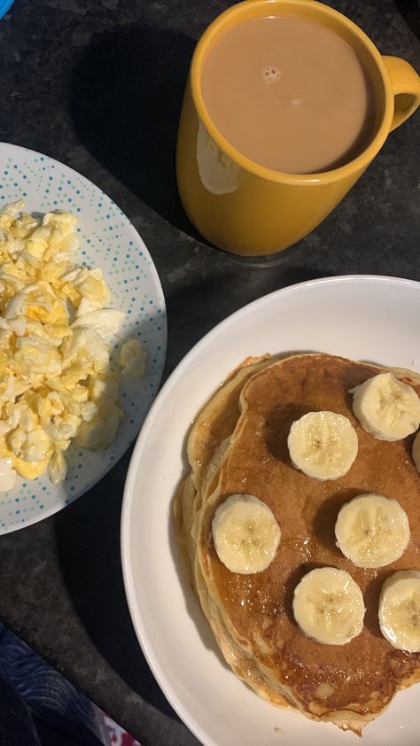 Breakfast Fake Snap, Bistro Food, Healthy Food Motivation, Banana Pancakes, Low Cal, Snap Food, Pretty Food, Healthy Breakfast, Breakfast Recipes