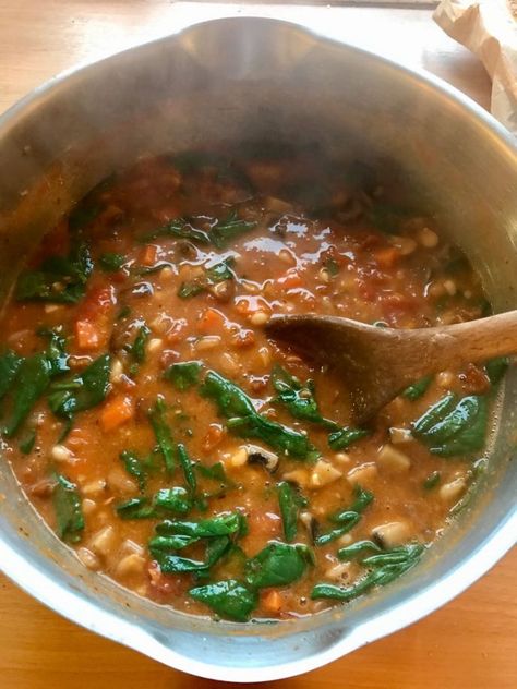 Veggie Stew, White Bean Stew, Roasting Vegetables, Bean Stew, Roasted Tomato, White Bean Soup, Grandmas Recipes, White Bean, Fresh Ingredients