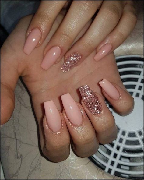 Gold Nail, Simple Acrylic Nails, Ballerina Nails, Acrylic Nails Coffin Short, Summer Acrylic Nails, Short Acrylic Nails Designs, Dream Nails, Coffin Nails Designs, Short Acrylic Nails