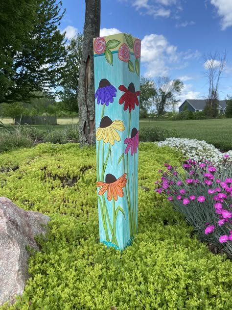 Peace Pole Diy, Wood Painting Ideas, Reasons To Be Grateful, Peace Pole, Yard Art Crafts, Garden Totem, Garden Wood, Art Pole, Painted Post