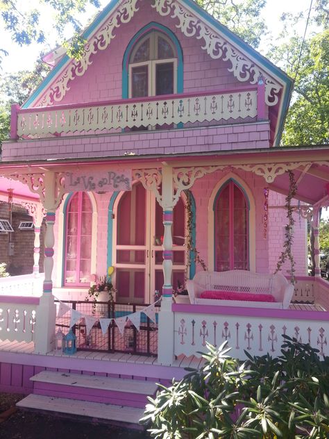 Pink!! 💖💖 Pixielocks House, Mansion Exterior, Pink Cottage, Fairytale Cottage, Welcome To My House, House Doors, Redecorate Bedroom, Pink Houses, Rose Cottage