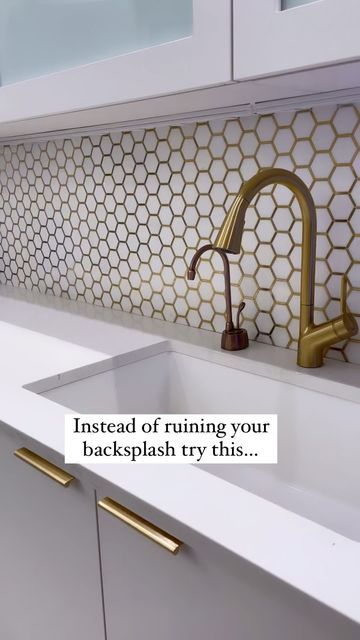 RTK Creative ~ Planning & Design on Instagram: "Small design tips that make a big difference DESIGN TIP ALERT! #designtip #homedesignideas #lifehack #lifehacks #interiordesigners #homeinspo #homeinspo #homeinspired #homedecoration #homedecorating #home #backsplash #kitchendesign #kitchenhacks #kitchen #kitchendecor" Switch Board, Small Design, House Design Kitchen, Plan Design, Kitchen Hacks, Interior Inspo, Design Tips, Small Designs, Backsplash