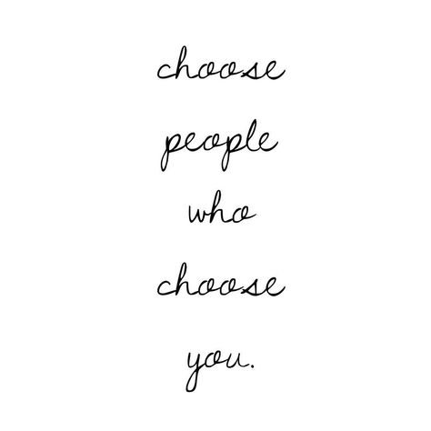 "Choose people who choose you." Whether it's in business or personal, connect with those who value you. Make it a great one!… Short Nature Quotes, Nature Quotes Trees, Blonde Photography, Word Inspiration, Devon Coast, Value Quotes, Beach Views, Summer Happy, Babe Quotes