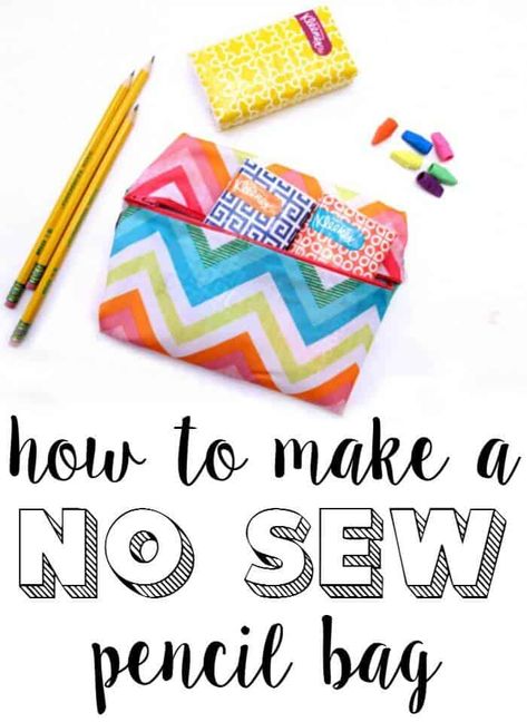 Diy Baby Leggings, Sweater Pillow Covers, Anna Et Elsa, Diy Pencil Case, Zipper Pencil Case, Sew Zipper, Diy Pencil, Drop Cloth Curtains, Fabric Flower Tutorial