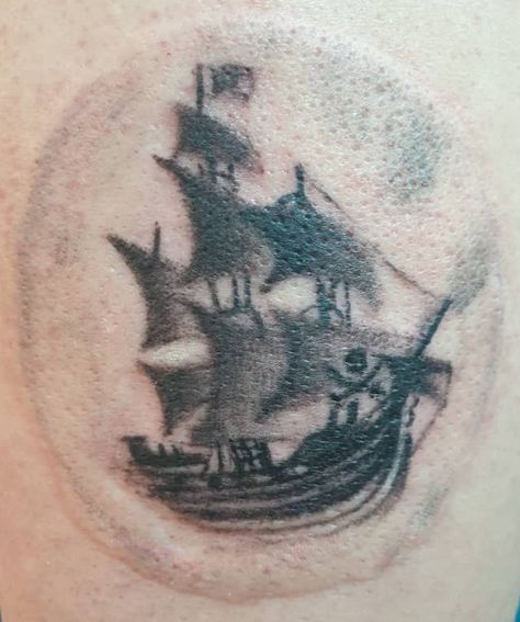 Captain Hook Ship Tattoo, Rumplestiltskin Tattoo, Ouat Tattoos, Jolly Roger Tattoo, Serious Tattoos, Peter Pan Tattoo, Ship Tattoo, Killian Jones, Pirate Life