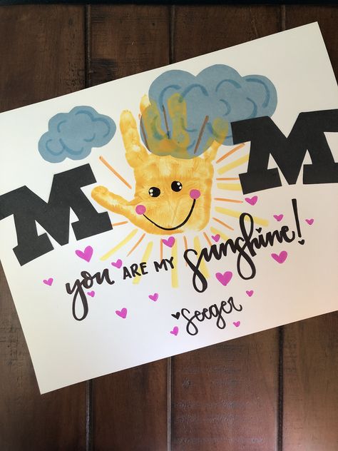 Nicu Nursing, Mothers Day Crafts Preschool, Baby Art Crafts, Diy Mother's Day Crafts, Mother's Day Projects, Diy Salon, Mother's Day Activities, Baby Art Projects, Toddler Art Projects