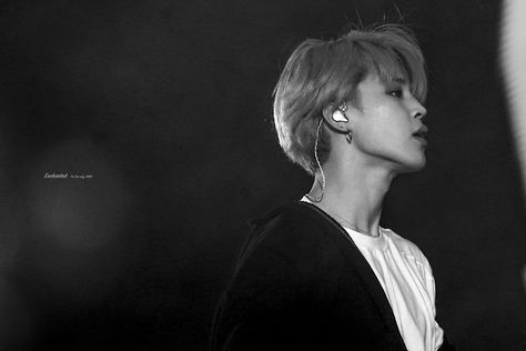 Jimin Black And White, Jimin Black, Bts Black And White, Jimin Pictures, Jimin Selca, Fotografi Digital, Park Jimin Bts Wallpaper, Jimin Fanart, Park Jimin Cute