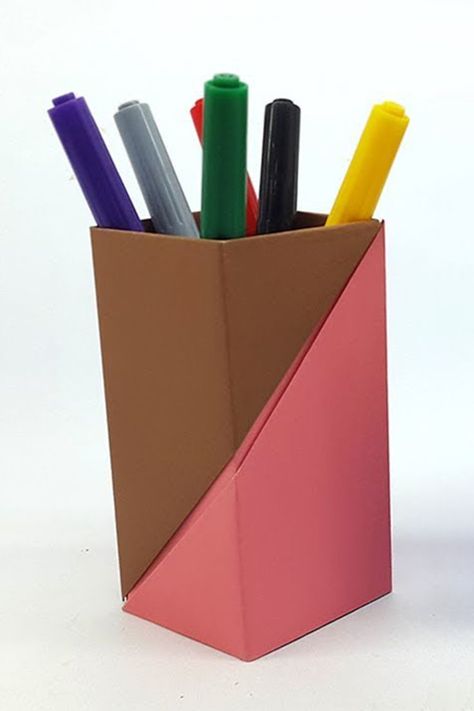 How to Make Paper Pen Stand | DIY Easy Pen Holder | This is a tutorial video on how to make a pen stand using paper sheets | Origami pen holder | DIY Handmande Origami Pen Stand Craft. #PenHolder #Origami #Handmande Easy Pen Holder, Pen Stand Craft, Pencil Holder Ideas, Pen Stand Diy, Paper Pen Stand, Paper Pencil Case, Origami Pencil Holder, Pen Holder Diy, Pen Stand