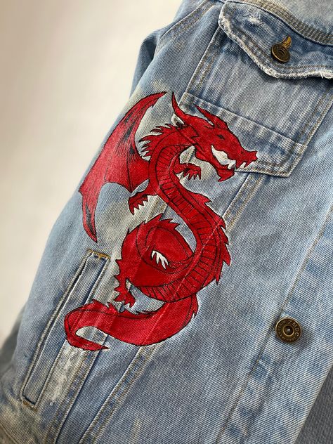 #denimpaint #paint #dragon #drawing Dragon Painting On Jeans, Paint Dragon, Painted Jacket, Painted Jeans, Painted Denim, Dragon Drawing, Retro Outfits, Paint, Skirt