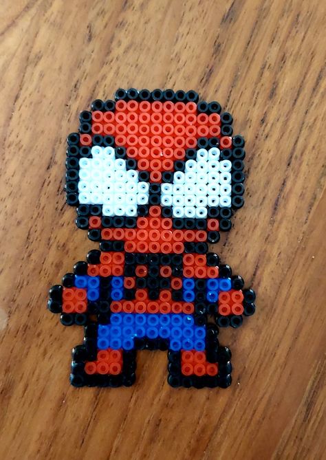 Spider Man Marvel, Hama Beads Disney, Hama Disney, Melty Bead Designs, Pokemon Bead, Hamma Beads Ideas, Easy Perler Beads Ideas, Hamma Beads, Fuse Bead Patterns