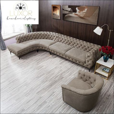 Small Space Living Room Inspo: Make the Most of Every Inch Luxury Sectional Sofa, Chesterfield Sectional, Sectional Living Room Sets, Luxurious Lounge, Pretty Living Room, Luxury Sofa Living Room, Modern Murphy Beds, Luxury Sofa Design, Convertible Bed