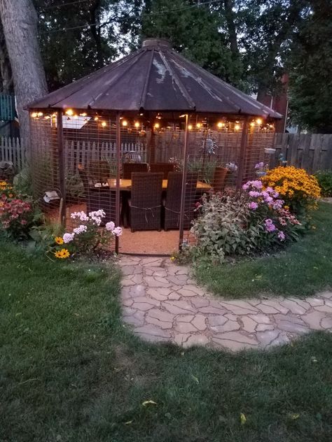 Diy Enclosed Gazebo, Corncrib Gazebo Ideas, Corn Crib Gazebo Ideas, Aesthetic Gazebo, Silo Gazebo, Bin Gazebo, Woodland Planting, Enclosed Gazebo, Grain Bins