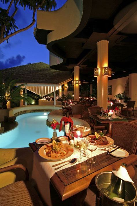 .romantic pool side beautiful like pool lights and walk way Poolside Restaurant, 2023 Plans, Romantic Dinner Tables, Poolside Dining, Pool Lights, Romantic Restaurant, Dinner Table Decor, Caribbean Vacations, Resort Villa