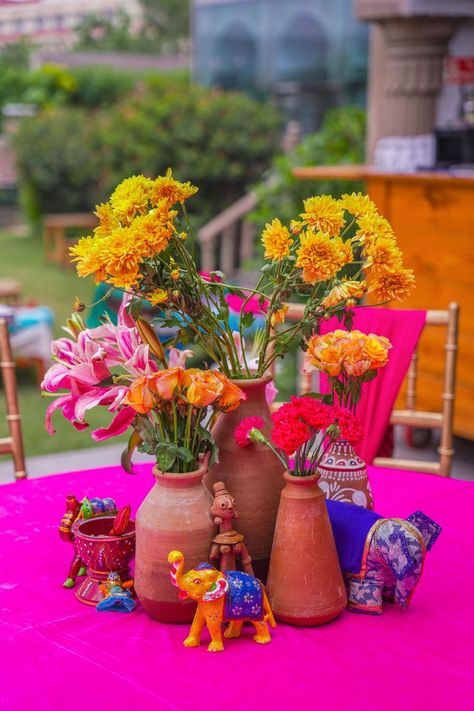 table decor ideas Indian Wedding Centerpieces, Ambience Decor, Fairmont Jaipur, Haldi Decoration Ideas, Jaipur Wedding, Reception Stage Decor, Mehendi Ceremony, Wedding Reception Table Decorations, Wedding Decor Photos