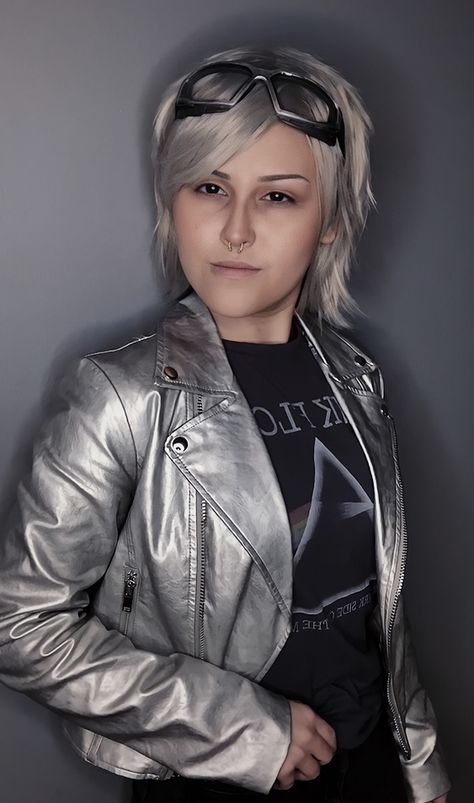 x-men quicksilver evan peters marvel studios mcu cosplay Quicksilver Evan Peters, Quicksilver Cosplay, Male Cosplay, Evan Peters, Marvel Studios, X Men, Marvel, Leather Jacket, Leather