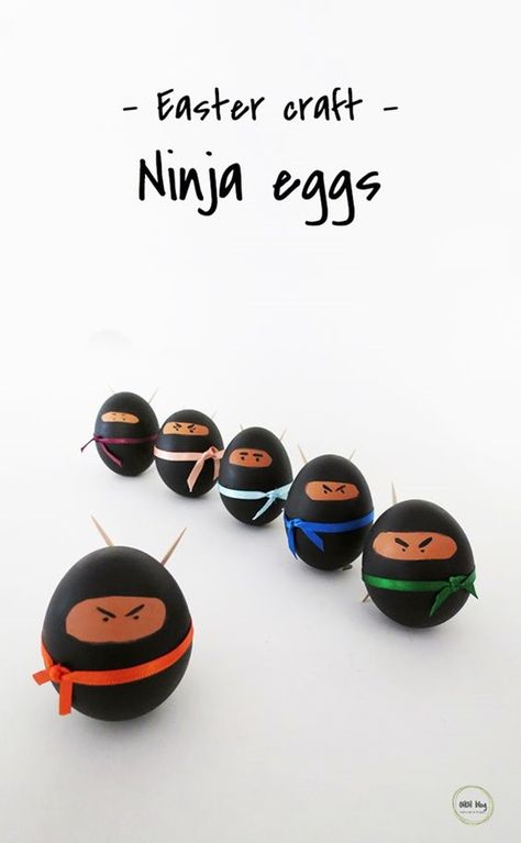 Fun Easter Decorations, Funny Easter Eggs, Easter Egg Decoration, Egg Decoration, Diy Ostern, Easter Egg Designs, Easter Egg Crafts, Easter Eggs Diy, Easter Inspiration