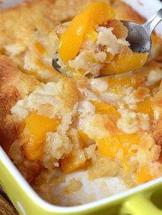 Fresh Peach Delight | Easy Homemade Fresh Peach Tart Dessert Recipe Magic Peach Cobbler, Super Easy Peach Cobbler Recipe, Vanilla Magic Custard Cake, Can Peach Cobbler, Canned Peach Cobbler Recipe, Peach Delight, Easy Peach Cobbler, Easy Peach Cobbler Recipe, Fresh Strawberry Recipes