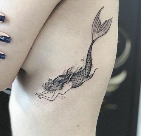 Mermaid Tail Tattoo, Mermaid Tattoo Designs, Tattoos Meaning, Geniale Tattoos, Mermaid Tattoo, Mermaid Tattoos, Thigh Tattoos Women, Cute Tattoos For Women, Discreet Tattoos