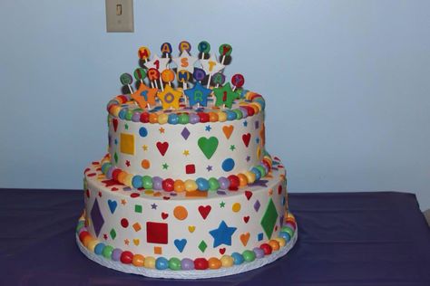 Birthday party cake, primary colors, shapes Abc Birthday Parties, Shape Party, Star Student, Baby Boy 1st Birthday Party, 2 Birthday Cake, Baby Boy 1st Birthday, Birthday Party Planning, Second Birthday, Birthday Party Cake