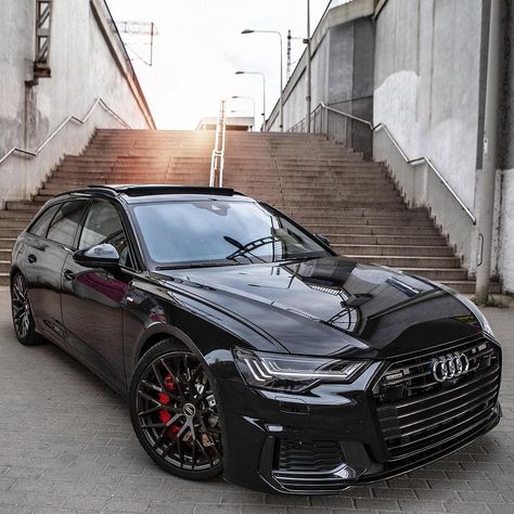 Audi A6 C8 👿👿👿 Photo b Rs6 Audi, Audi Rs6 Avant, Car Facts, Jetta Mk5, Audi A6 Avant, A6 Avant, Audi R8 V10, Audi Rs3, Audi Rs6