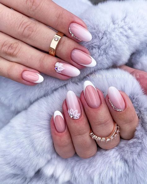 Nude pink and white ombre nails with white tips and flowers Pink And White Nails, Bridal Nails Designs, Wedding Nail Art Design, Bridal Nail Art, Blue Acrylic Nails, Nails Wedding, Nail Art Wedding, Bride Nails, Bridal Nails