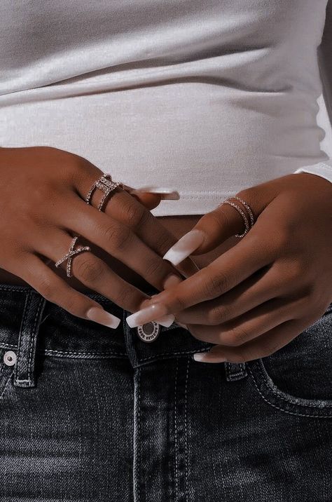 Black Hand Claims, Black Woman Hands Aesthetic, Ring Asthetic Picture, Rings Aesthetic Black Women, Rings On Black Women, Nails Done Aesthetic, Love Her Or Lose Her, Tessa Bailey Aesthetic, Bailey Aesthetic