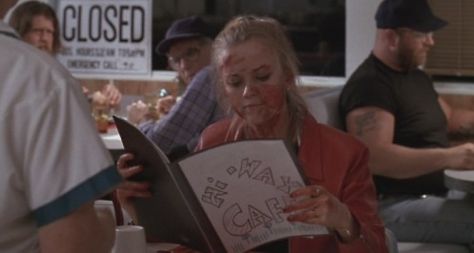 Bloody Reese Witherspoon - Freeway Freeway Reese Witherspoon, Freeway Movie, Freeway 1996, Movie Moments, Fav Movies, Something Big, Reese Witherspoon, Film Aesthetic, Your Brain