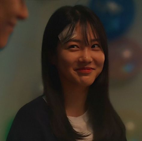 Revenge Of Others, Shin Ye Eun, Shin Yeeun, Korean Picture, Instagram Baby, Anime Quotes Funny, Korean Actresses, Cute Profile Pictures, Kdrama Actors