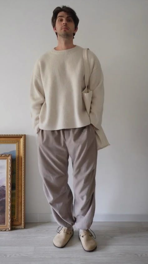 Minimal Outfit Men, Baggy Clothes Men, Updating Wardrobe, Dark Academia Outfit Men, Minimalist Outfit Men, Menswear 2024, Oversized Sweater Men, Desert Dweller, Casual Sporty Outfits