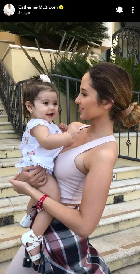 Catherine Paiz 2015, Ideal Face, Catherine Paiz, Ace Family, Mommy Goals, Future Mom, Side Profile, Baby Fever, Face Claims